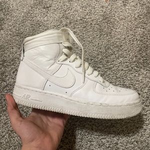 NIKE AIR FORCE 1 HIGH TOP